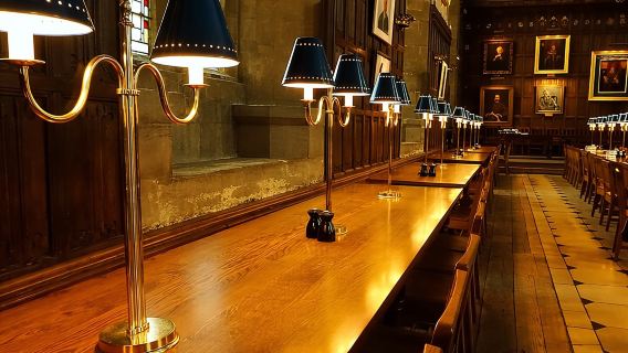 Oxford Harry Potter Film Locations Walking Tour by Alumni