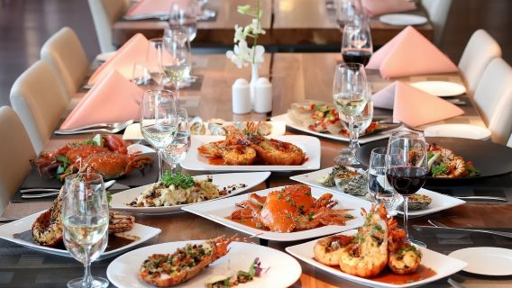 Meeresfrüchte-Buffet im Hotel Nikko Saigon – La Brasserie Restaurant