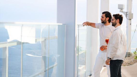 Erleben Sie Marseille in 360°: Panoramatour & atemberaubende Aussicht im Sky Center