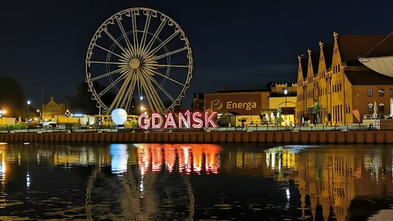 Gdansk by night guided walking tour