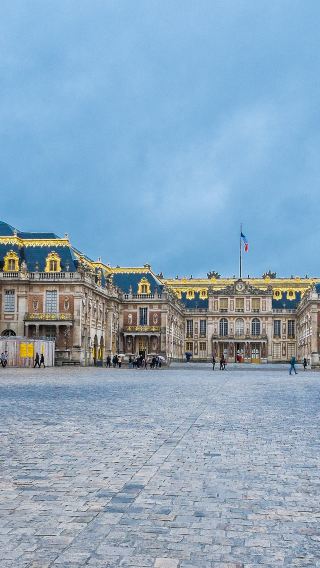 6D5N • Iconic Paris & Versailles Private Tour, Louvre, Musée d'Orsay & Montmartre