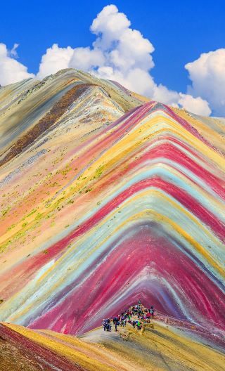 2D1N • Vinicunca Rainbow Mountain
