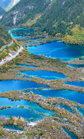 3D2N • This package includes high-speed train tickets and entrance passes to various scenic spots Includes a guided tour,Jiuzhaigou + Huanglong National Scenic Area