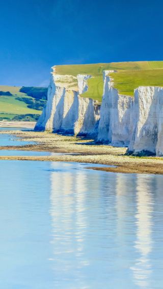 4D3N • United Kingdom + Southampton + Bournemouth + Lulworth Cove + Durdle Door + Bath + Oxford