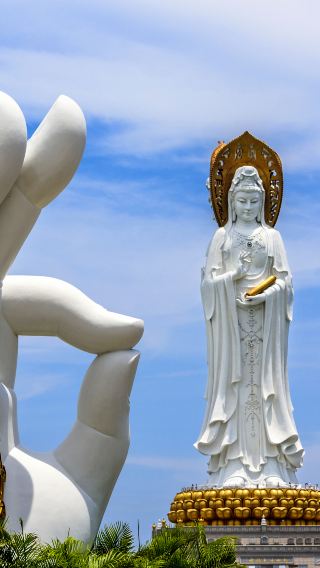 5D4N • Sanya, Hainan + Nanshan Cultural Tourism Zone + Binglanggu including Bamboo pole dance & bonfire party