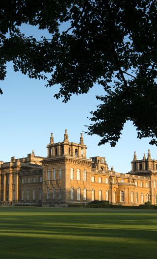 3D2N • United Kingdom + Stonehenge + Bath + Cotswolds AONB + Oxford