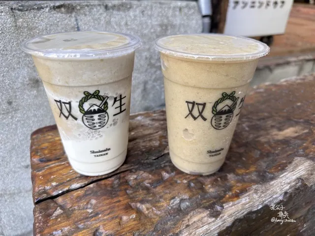 双生綠豆沙牛奶的店面與招牌飲品