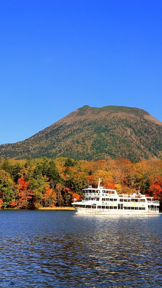 5天4晚 • 尊享北國浪漫・情侶漫遊・企鵝漫步＆天狗山夜景＆青池富良野＆洞爺湖雪地摩托車