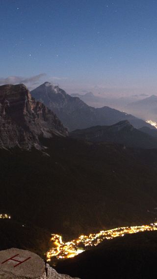 2D1N • Stepping out onto the streets of Milan, I encountered the breathtaking beauty of the Dolomites.