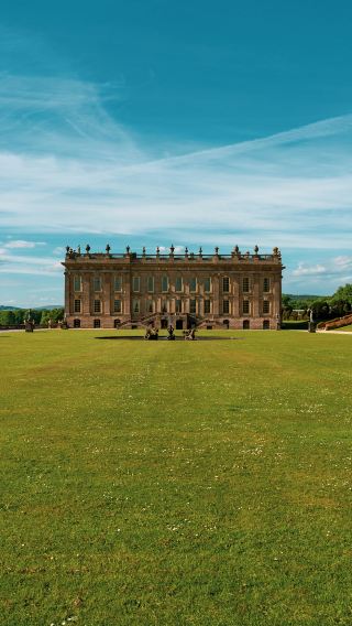 2D1N • Peak District, Chatsworth & Warwick Castle · Book now for an stress-free English escape