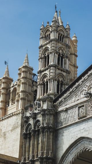 5D4N • Italy+Palermo+Cefalu+Taormina+Syracuse+Erice+Mount Etna+Valley of the Temples+Monreale Cathedral+Venus Castle