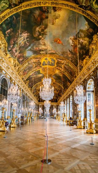 11D10N • France : Paris + Louvre Museum - Palace of Versailles - Hall of Mirrors - Grand Trianon - Petit Trianon - Musée d'Orsay - Musée de l'Orangerie - Panthéon - Seine River Cruise - Disneyland Paris