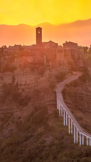 10D9N • Italy - Rome, Civita di Bagnoregio, Siena, Florence, Milan