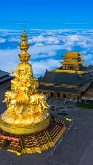 5D4N • Sanxingdui Museum + Dujiangyan Scenic Area + Leshan Giant Buddha + Mount Emei Scenic Area