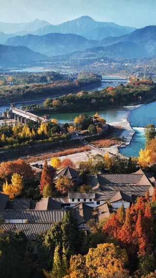 5D4N • Sanxingdui Museum + Dujiangyan Scenic Area + Leshan Giant Buddha + Mount Emei Scenic Area