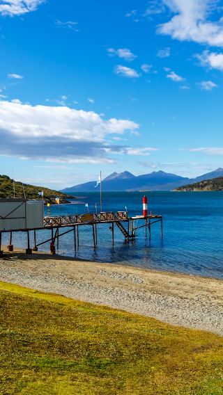 10D9N • Buenos Aires + Ushuaia + Parque Nacional Tierra del Fuego + El Calafate + Parque Nacional Los Glaciares + Iguazu Falls + Tigre