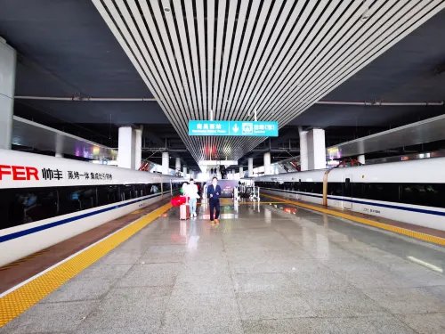 Orange Hotel (North Square of Nanchang West Railway Station) Dekat Hotel Photos