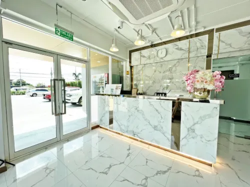 Golden Nest Hotel Espaces publics Photos