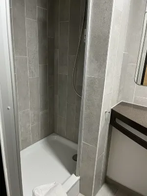 B&B HOTEL Baden-Airpark Zimmer Photos