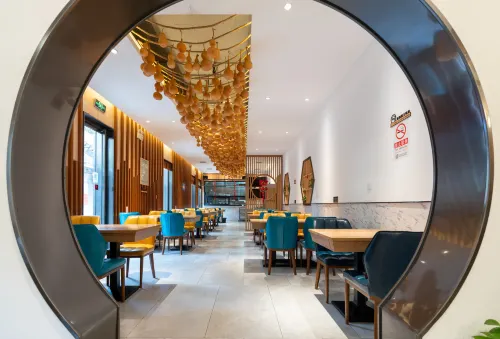 East Sacred Hotel-Very near Beijing Tiananmen Square，the Forbidden City，Wangfujing Subway Station Dining Photos
