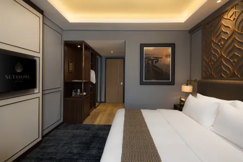 Hotel Sutasoma Kamar Photos