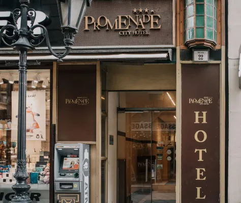 Promenade City Hotel Exterior Photos