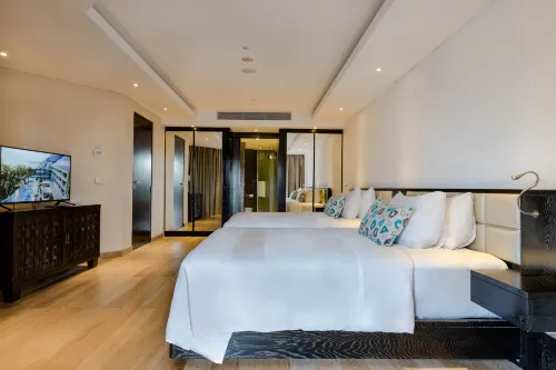 Double-Six Luxury Hotel Photos