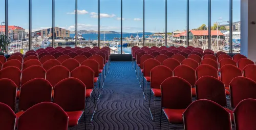 Hotel Grand Chancellor Hobart Business Facilities Photos