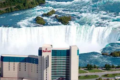Niagara Falls Marriott Fallsview Hotel & Spa Featured Photos