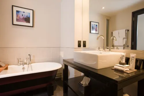 Malmaison Oxford Rooms Photos