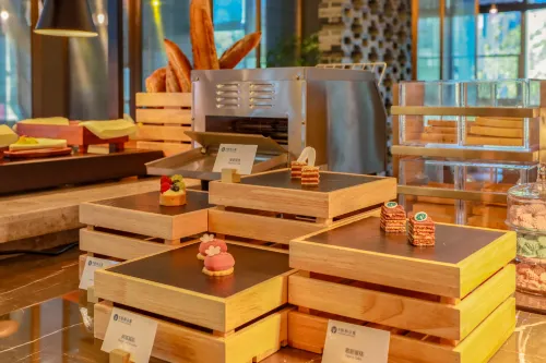 Wutong Building Dining Photos