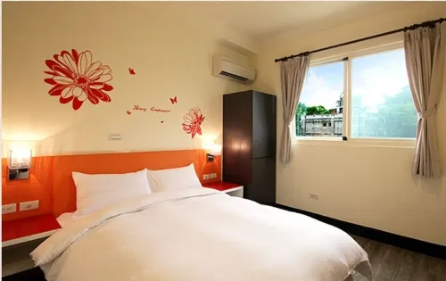Backpackers Inn Rooms Photos