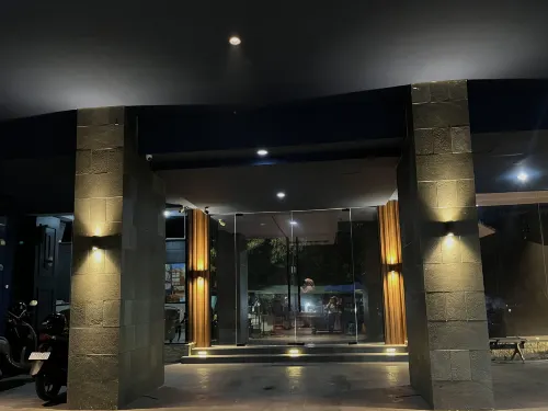 CVS The Hotel Area Publik Photos