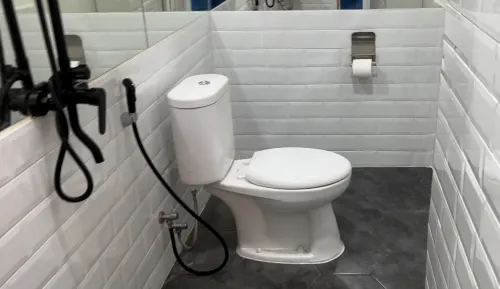 CVS The Hotel Kamar Photos