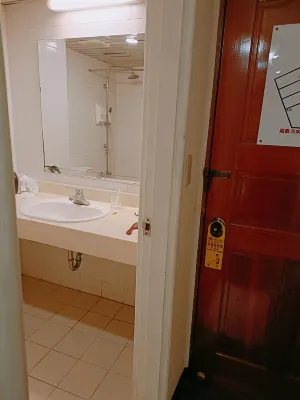 Chungli Business Hotel Zimmer Photos