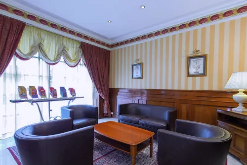 Hôtel Touring Paris À ne pas manquer Photos