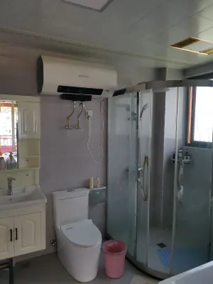 Chuxin Hostel Rooms Photos