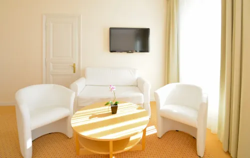 Hotel Eden Palace au Lac Zimmer Photos