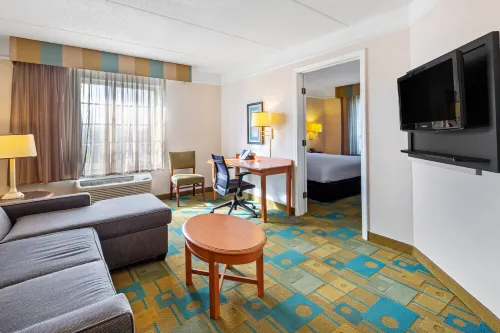 La Quinta Inn & Suites by Wyndham Ft. Lauderdale Plantation Camere Photos