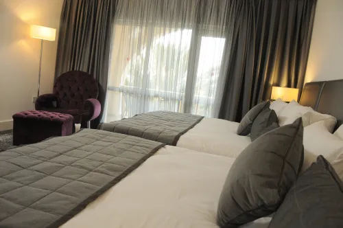 Oscar Resort Hotel Rooms Photos