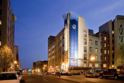 DoubleTree by Hilton Hotel Boston - Downtown Featured Photos