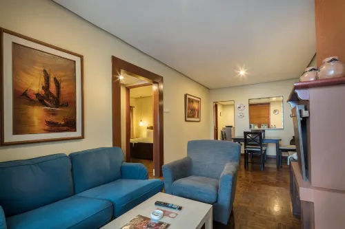 Puncak Pass Resort Kamar Photos
