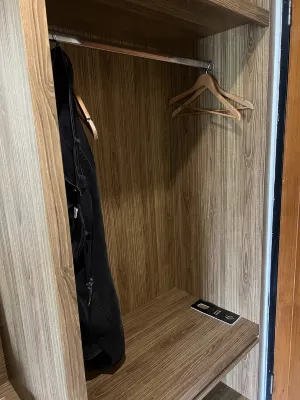 ÉL Hotel Kartika Wijaya Batu Номера Photos
