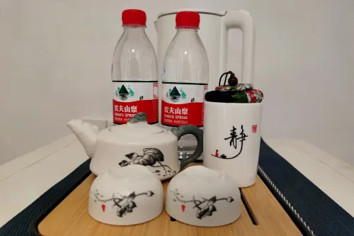Fenghuang Barley Country Inn Photos