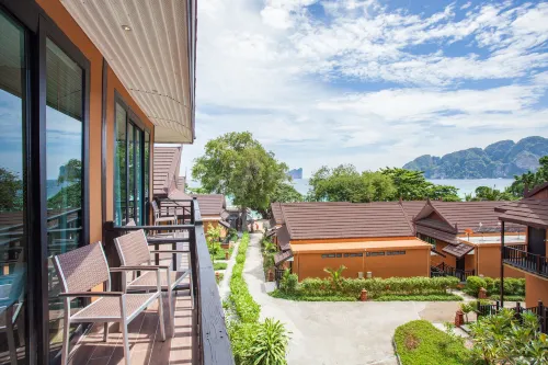 Phi Phi Long Beach Resort & Villa Rooms Photos