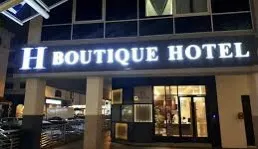 H Boutique Hotel, Kota Damansara Udvendigt Photos