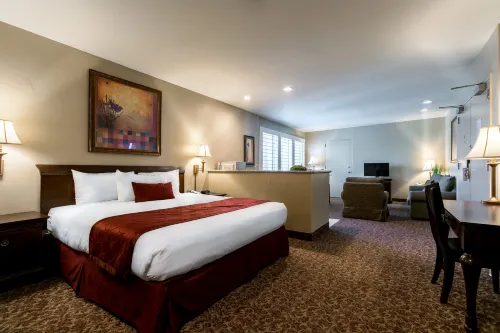 Grand Vista Hotel Featured Photos