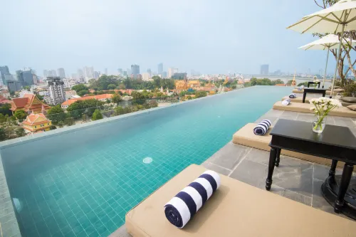 GLOW PARK HOTEL Grand Royal Palace Leisure & Recreation Photos