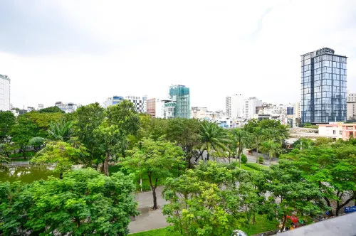 The Noble Swan Wood Park Hotel Xung quanh Photos