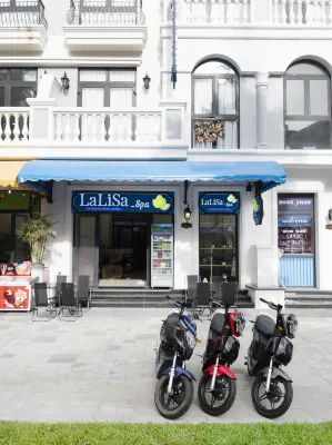 Lalisa Hotel Избранное Photos